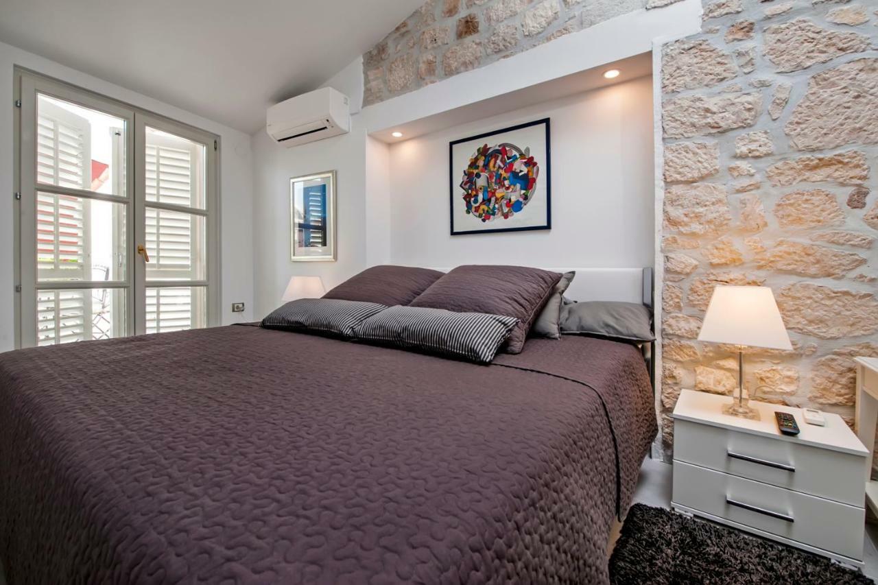 Villa Seaview House Rosali Rovigno Esterno foto